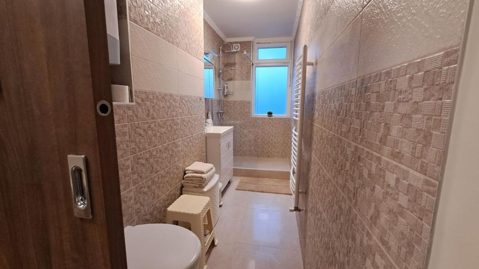 Szilfak City Apartman Hajdúszoboszló Exterior foto